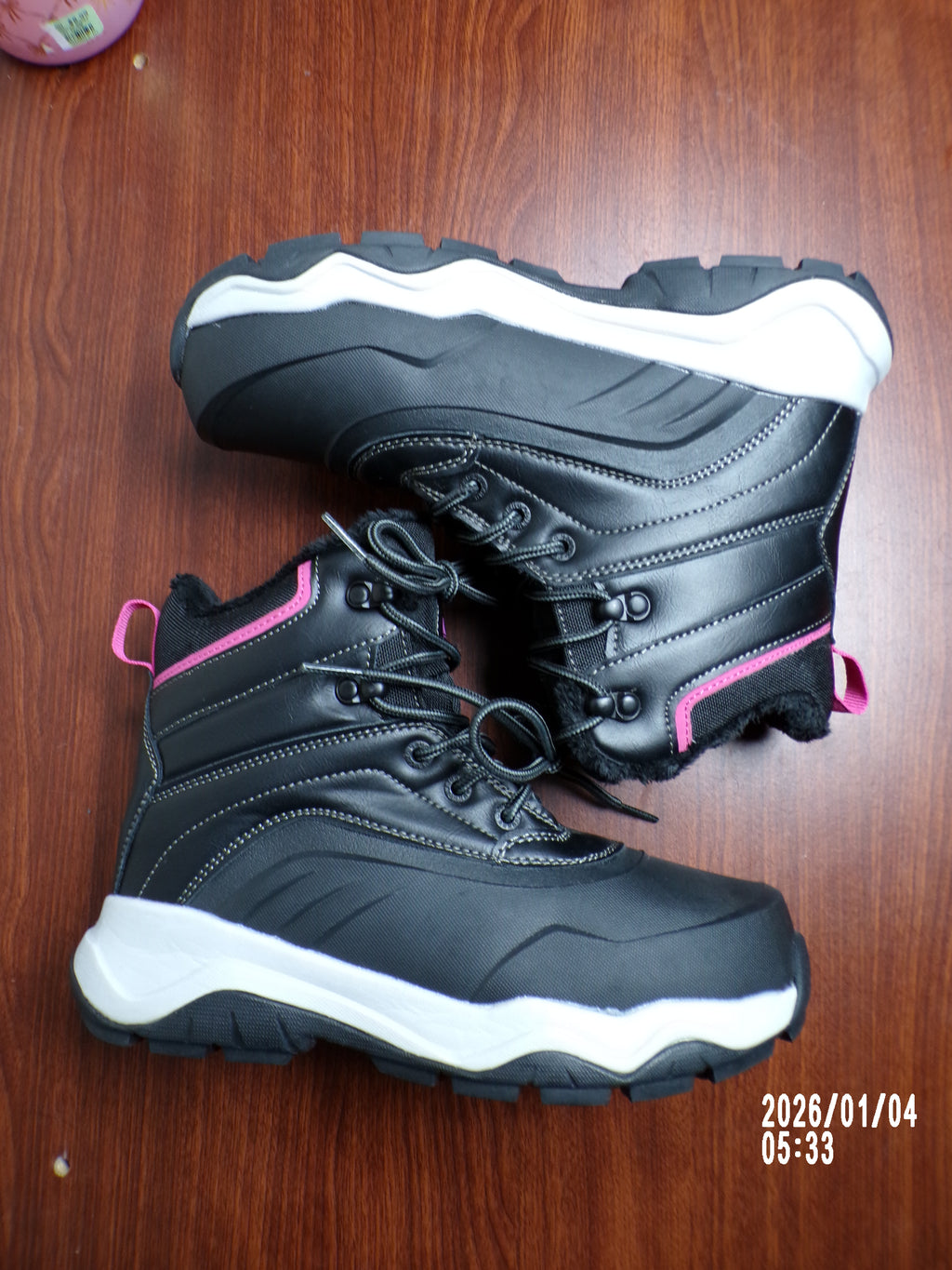 Khombu Riley Women's Size 7 Shell Lace-up Hiking Boot Cushioned Footbed, Black